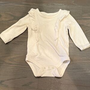 Cat & Jack Cream Ruffle Sleeve Bodysuit with Gold speckles